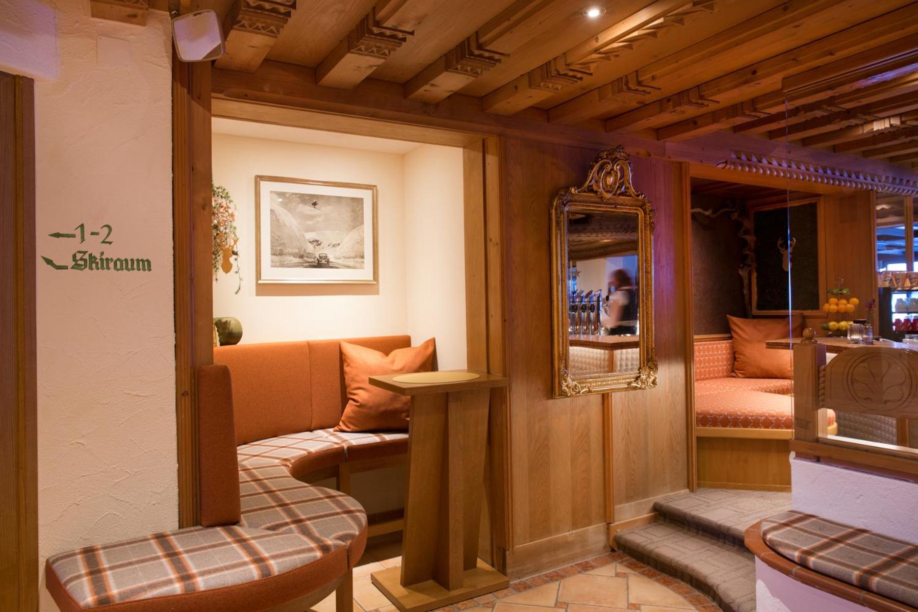 Hotel Albona Nova Zuers Bagian luar foto