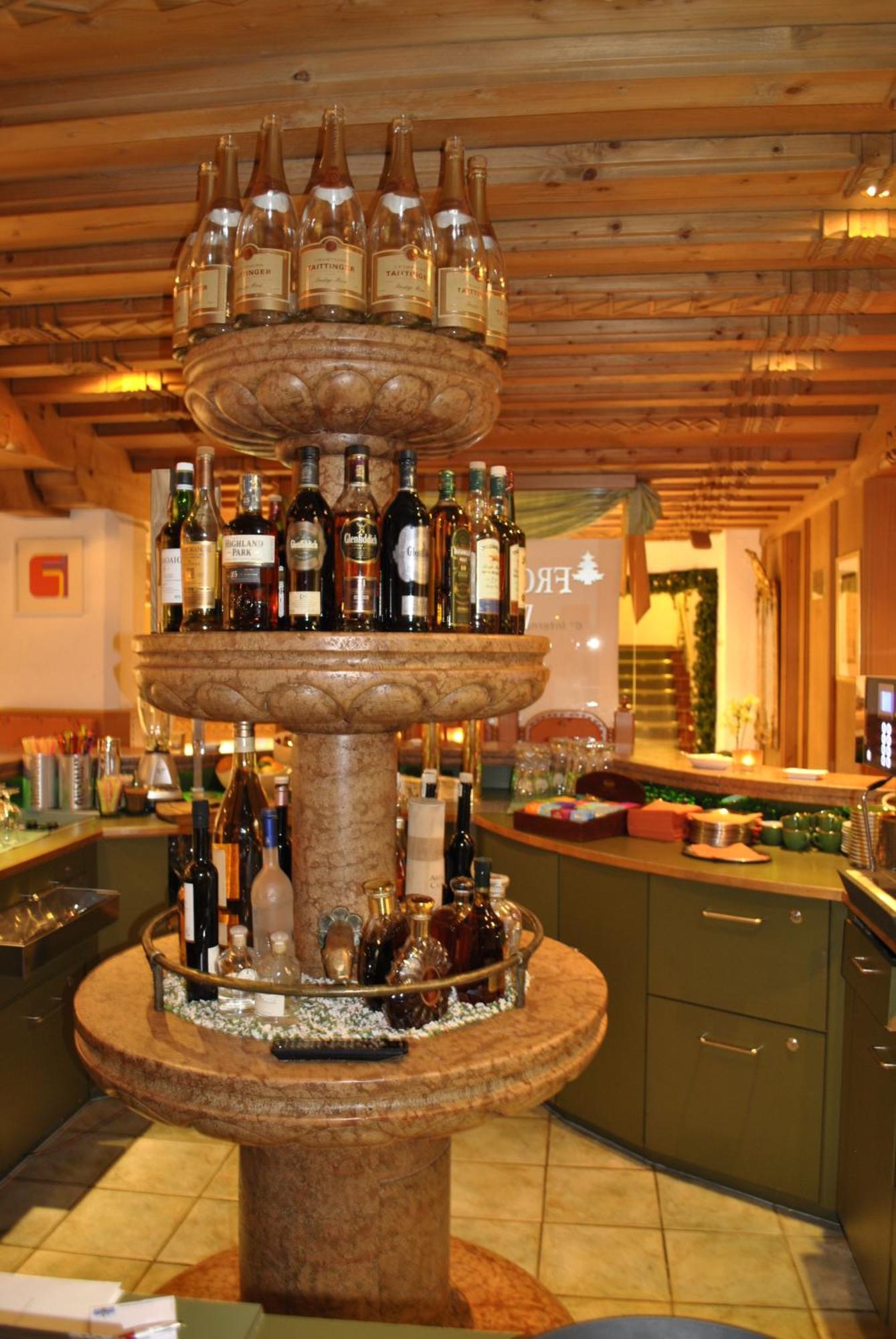 Hotel Albona Nova Zuers Bagian luar foto