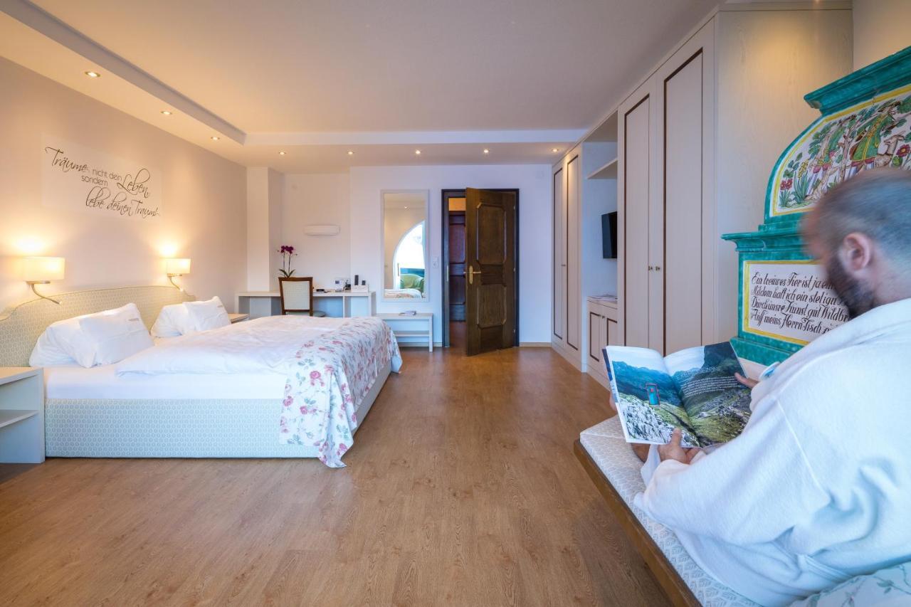 Hotel Albona Nova Zuers Bagian luar foto